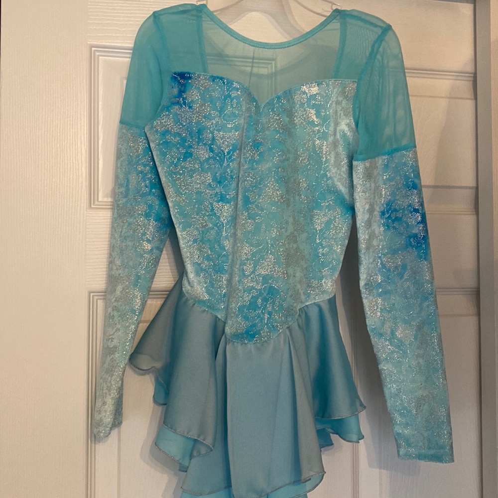 Jerry’s Skating World Girls Light Blue Dress 10/12